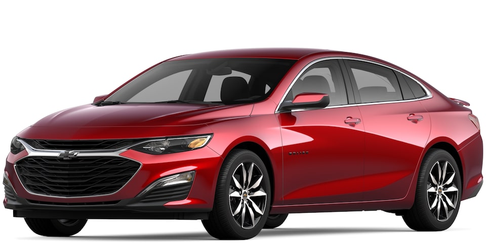 Chevrolet Malibu 2023 en teinte rouge Éclatant.