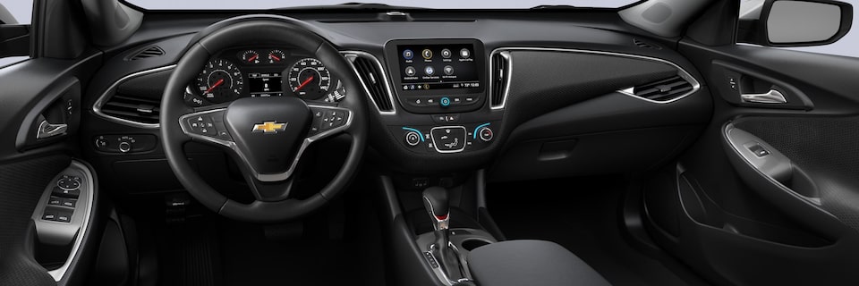 Chevrolet Malibu 2023 en tissu noir jais de catégorie supérieure.