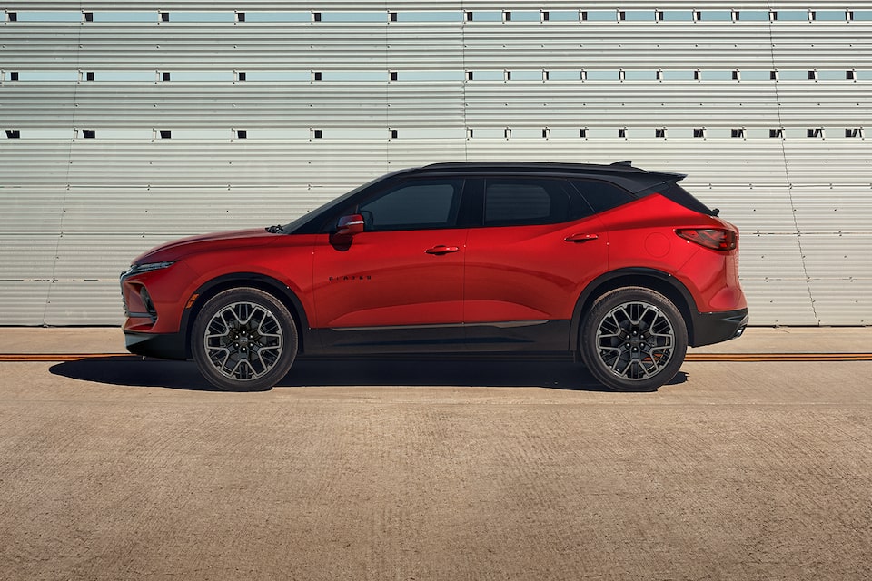 Side view of the 2024 Chevrolet Blazer parked.