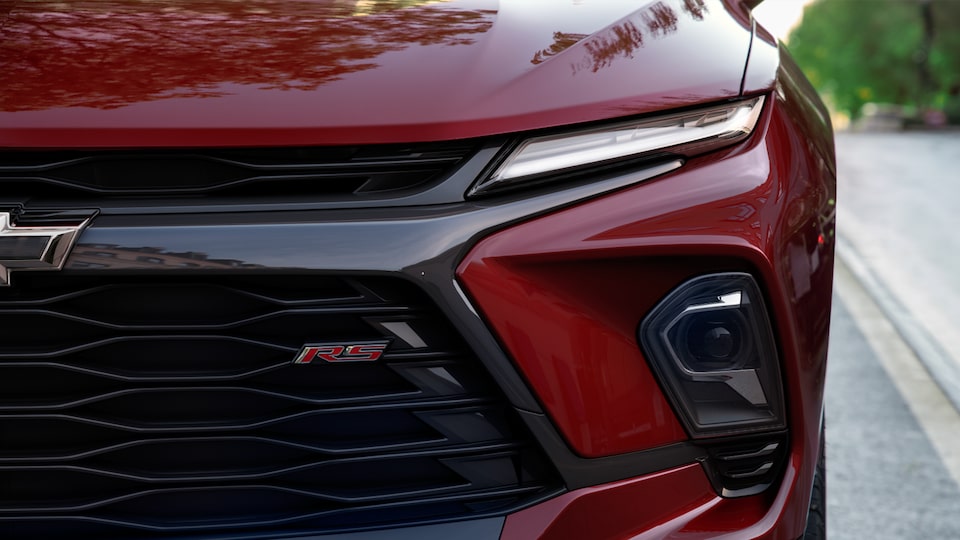 Chevrolet safety assist feature intellibeam high beam assist.