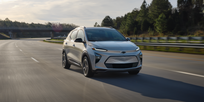 Chevrolet Bolt EUV 2022 : vue avant.
