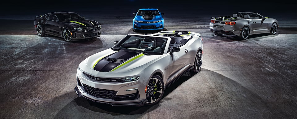 Gamme Camaro 2023 avec en vedette le design du véhicule.