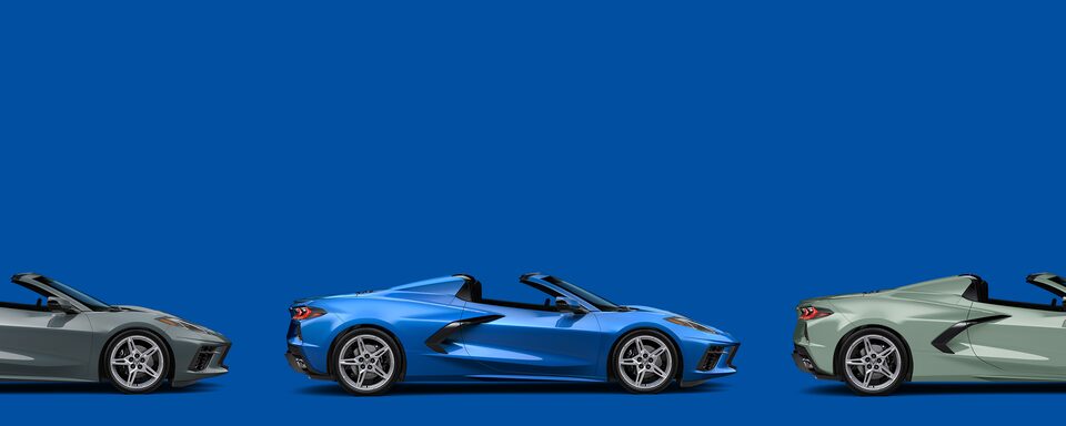 Les modèles Chevrolet Corvette Stingray 2024 placés en rangée.