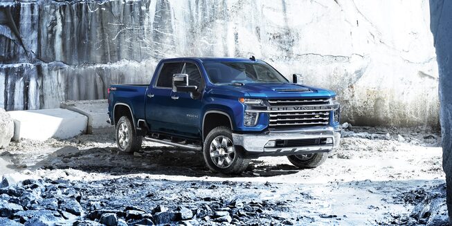 2023 Chevrolet Silverado HD Front Grille Medium View