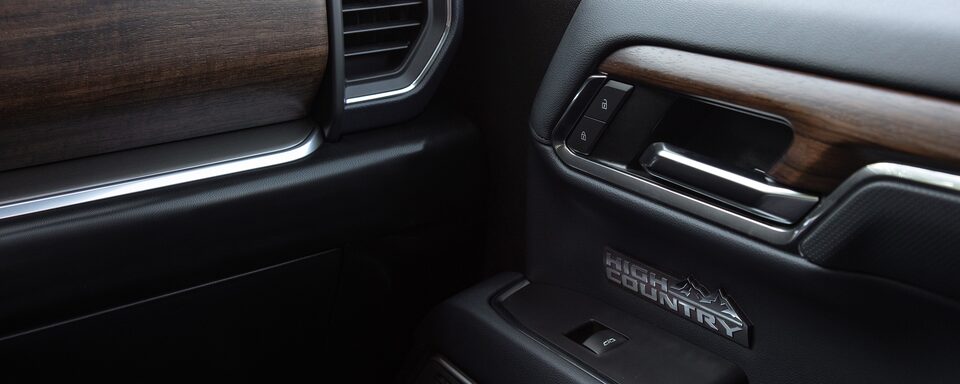 Interior close-up view of the 2023 Silverado 1500 High Country.