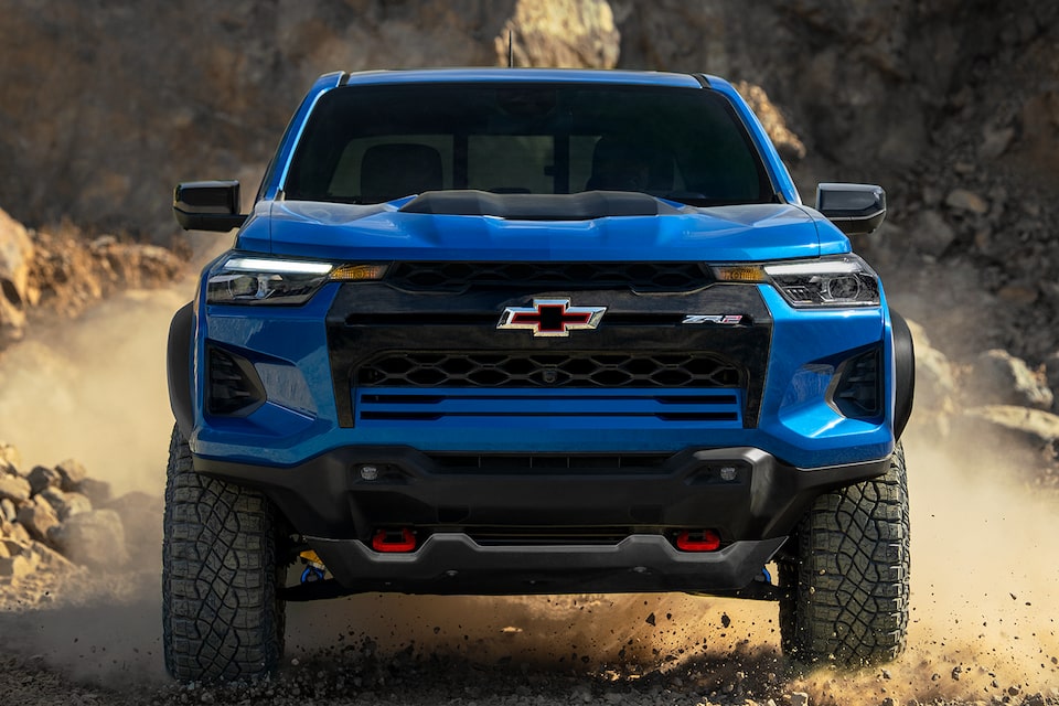 Front view of the 2024 Chevrolet Colorado.