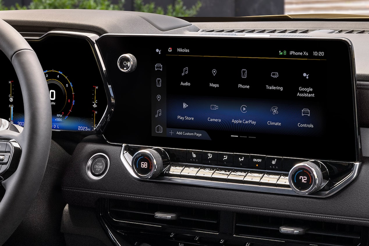 2024 Chevrolet Colorado 11-inch diagonal Driver Information Centre.