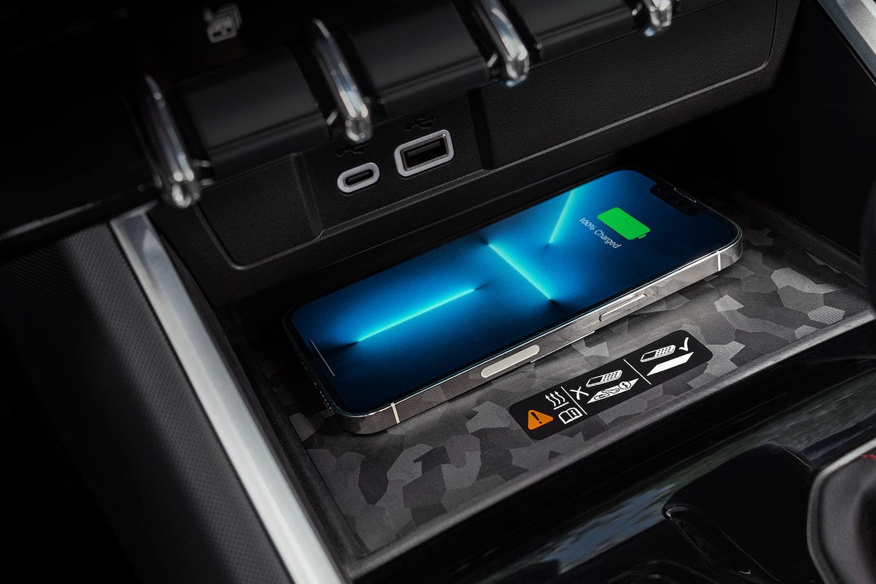 2024 Chevrolet Colorado wireless charging functionality.