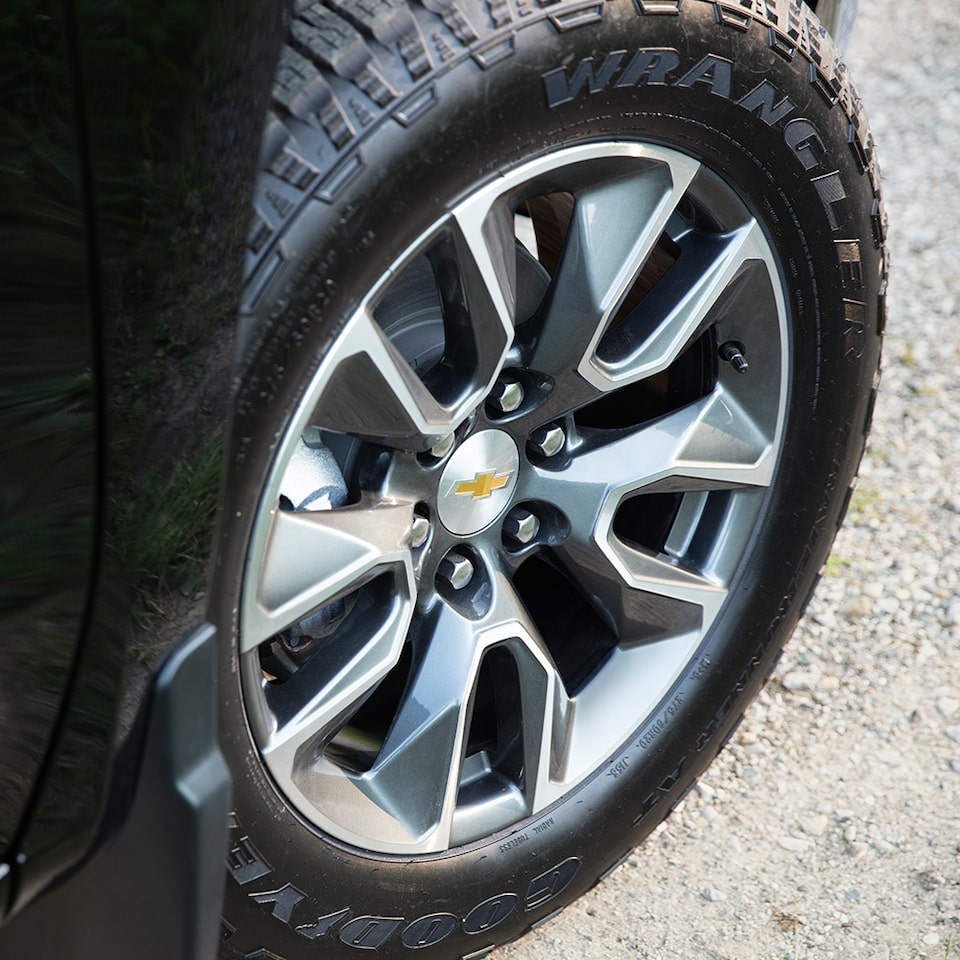 Closeup of the wheels of the 2024 Chevrolet Silverado 1500.