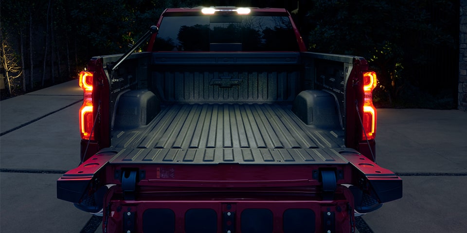 La caisse en acier laminé à haute résistance Durabed du Chevrolet Silverado 2024.