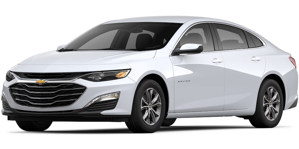  Chevrolet Malibu 2024 en blanc sommet.