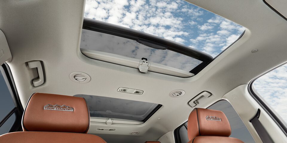 2020 Chevrolet Traverse Mid Size Suv Chevrolet Canada