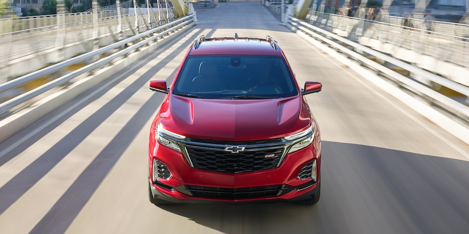 2022 Chevy Equinox Small SUV Driving: Front View