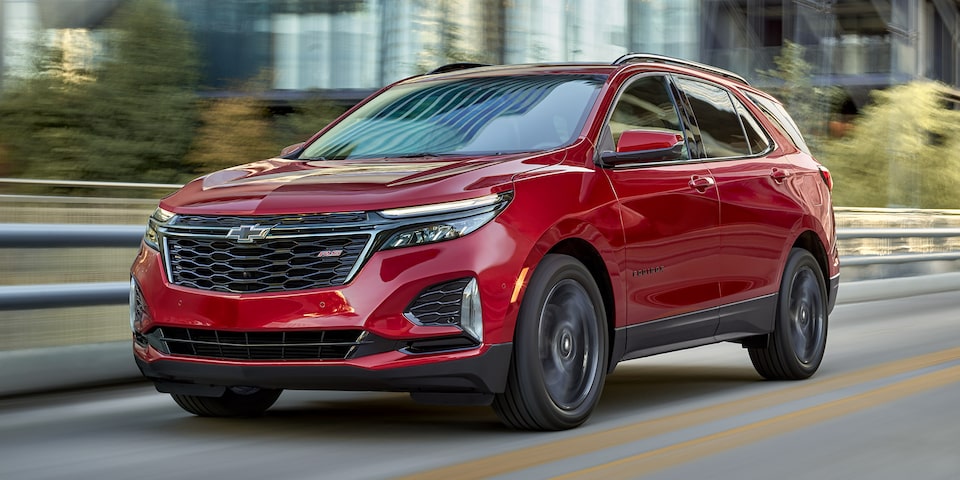 2022 Chevrolet Equinox compact SUV front side exterior view.