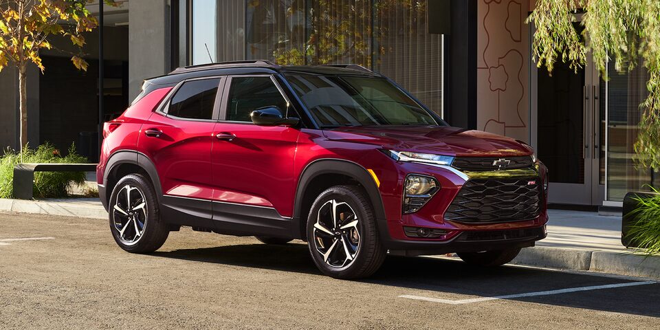 2022 Chevrolet Trailblazer Small SUV Front Passenger Side View.