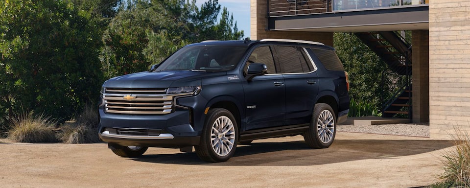 Vue avant du VUS pleine grandeur Chevrolet Tahoe 2023.