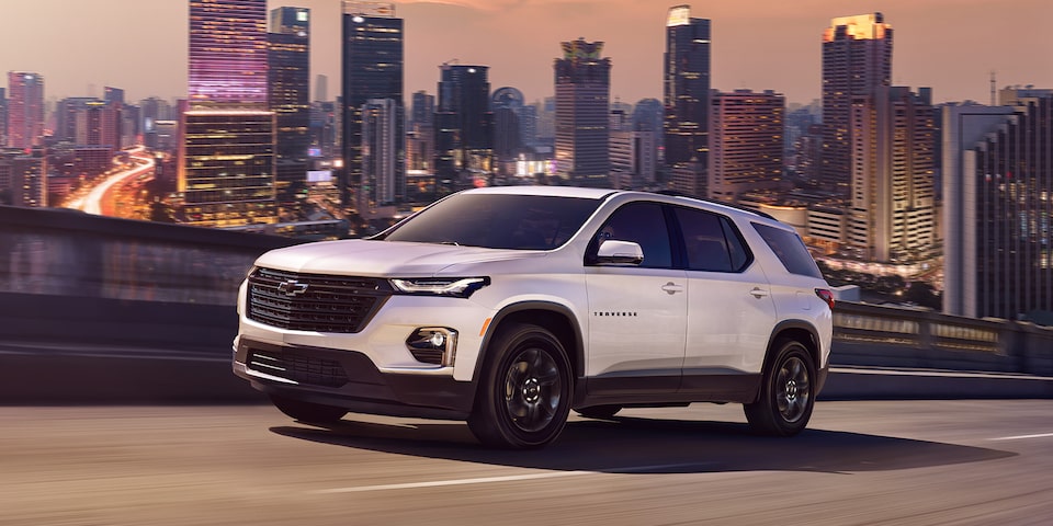 New 2023 Chevrolet Traverse High Country SUV in Plant City #PJ312629