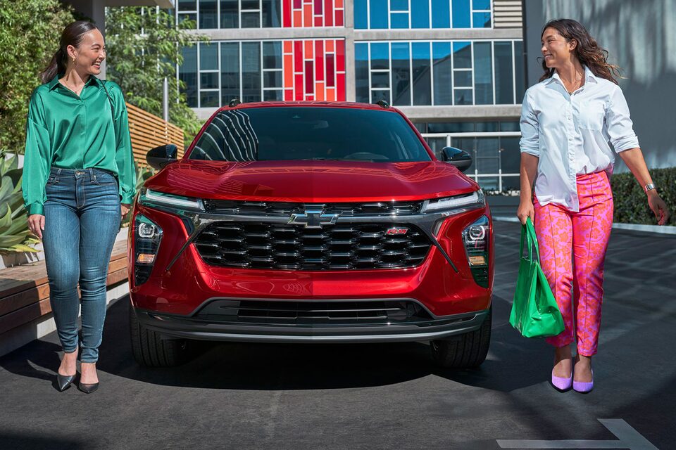 Vue avant du Chevrolet Trax 2024.