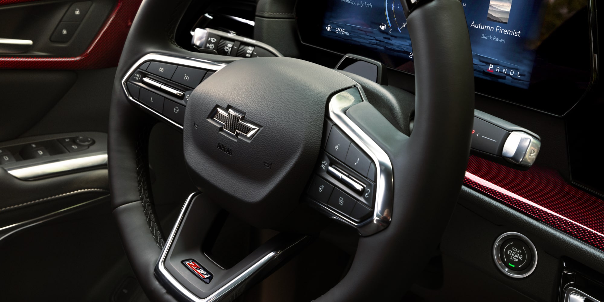 Vue rapprochée du volant de la Chevrolet Traverse 2027.