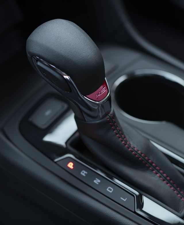 Chevrolet RS trim: Close up of gear shifter.