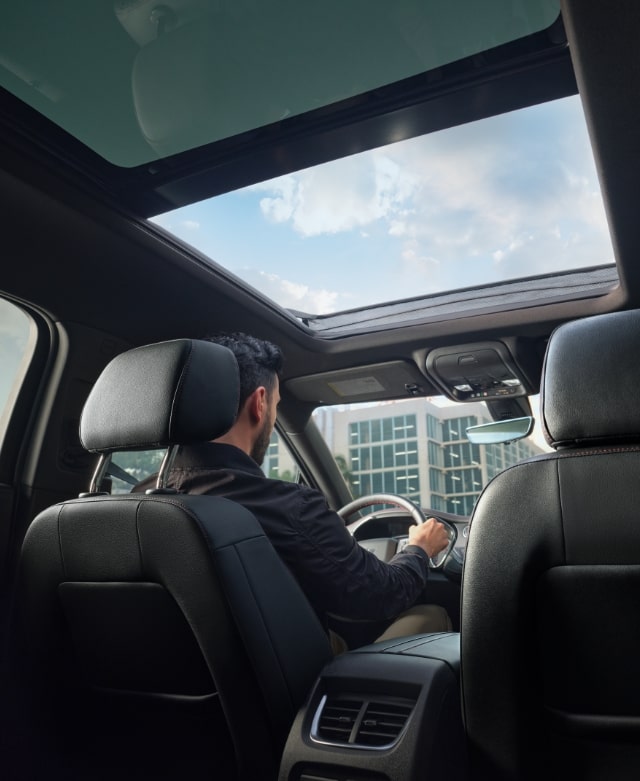 Chevrolet RS trim: Sunroof.