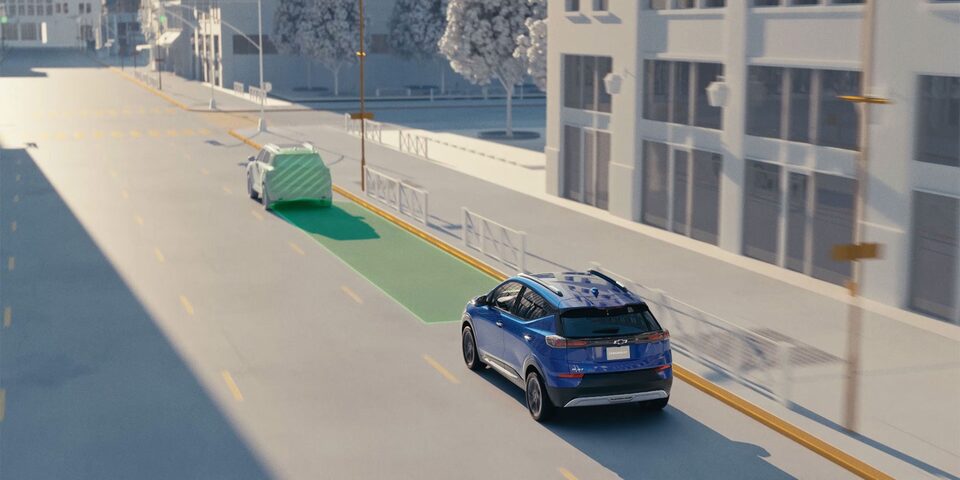 ALERTE DE PRÉVENTION DE COLLISION & FREINAGE D’URGENCE AUTOMATIQUE