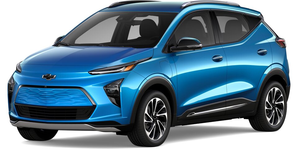 Bolt EUV 2023 en bleu vif métallisé.