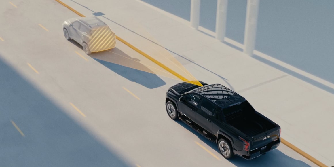 Demonstration of the Following Distance Indicator feature of the 2026 Chevrolet Silverado EV.