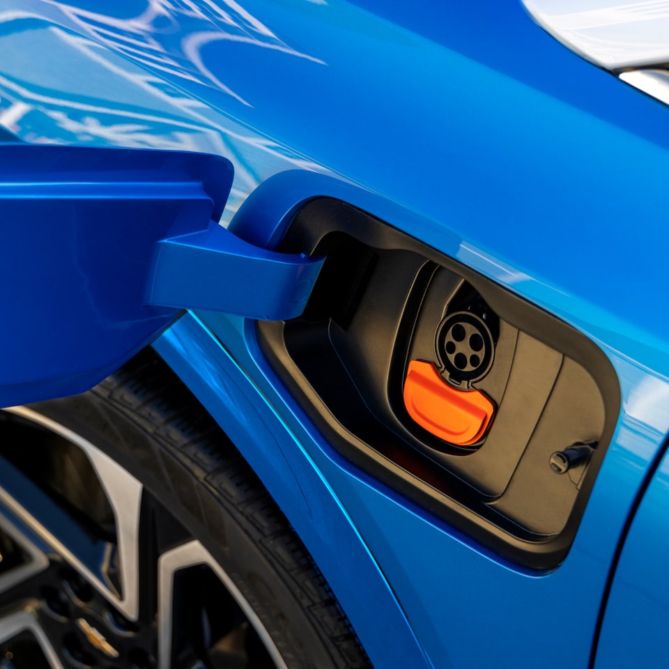 2024 Equinox EV Electric Compact SUV Chevrolet Canada