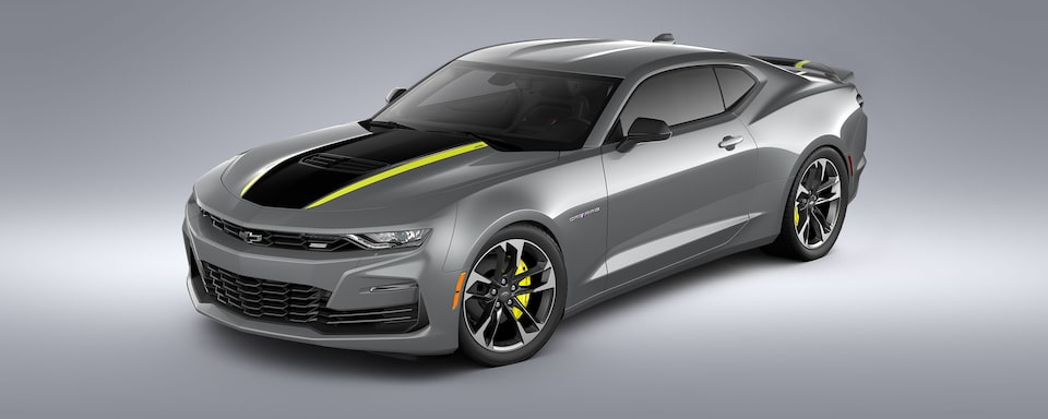Camaro 2023 édition spéciale jaune éclatant et acier.