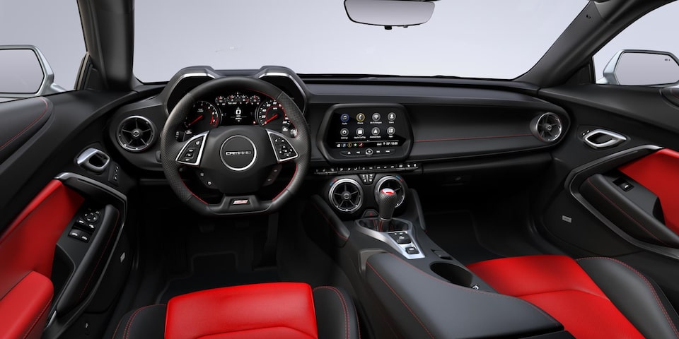 Chevrolet Camaro 2024 en tissu noir jais de Rouge adrénaline.