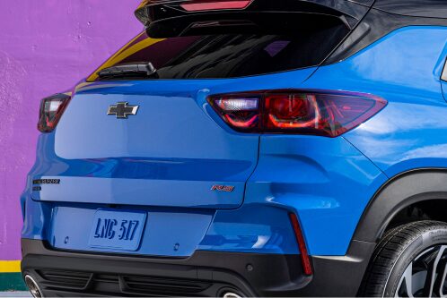 Rear view of the new 2024 Chevrolet Trailblazer RS.