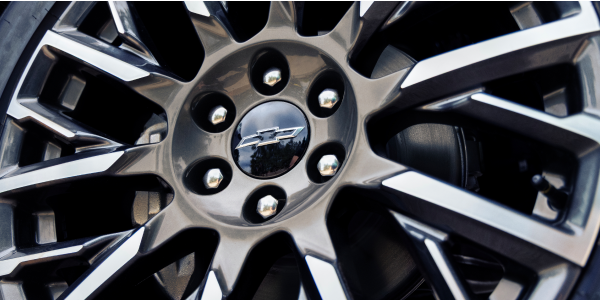 Close-up of an alloy wheel on a 2027 Chevrolet Silverado 1500 High Country