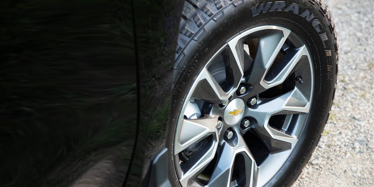 SoCal Cadillac Dealers xt4 11