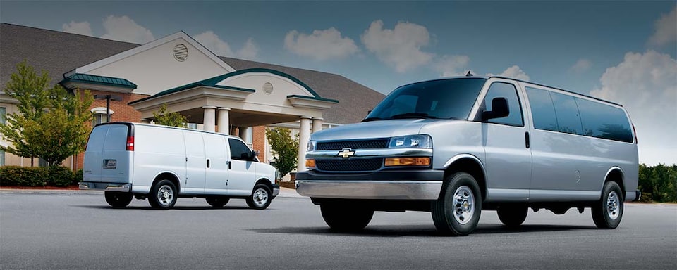 Fourgonnette utilitaire, fourgonnette de tourisme et fourgonnette tronquée Chevrolet Express 2023.
