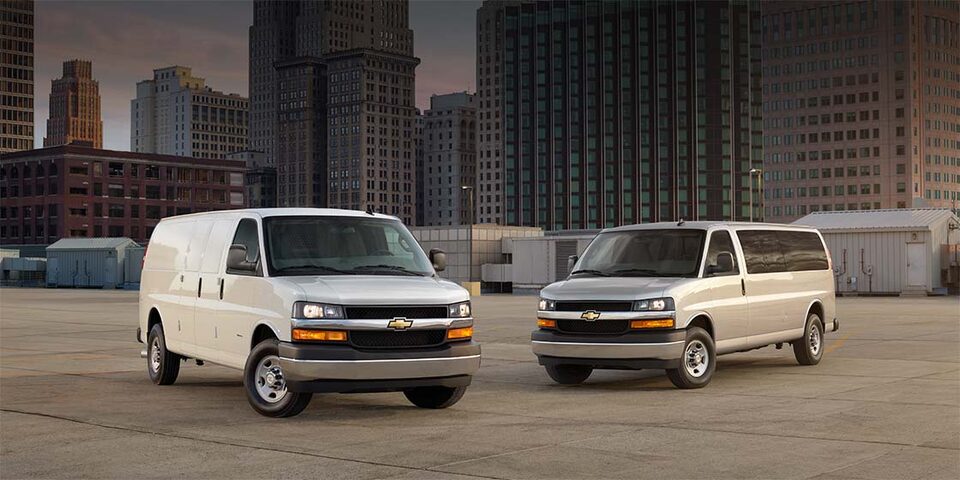 Fourgonnettes utilitaire et de tourisme Chevrolet Express 2023.