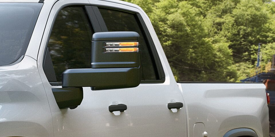 Side mirror close-up of the 2023 Chevrolet Silverado HD.