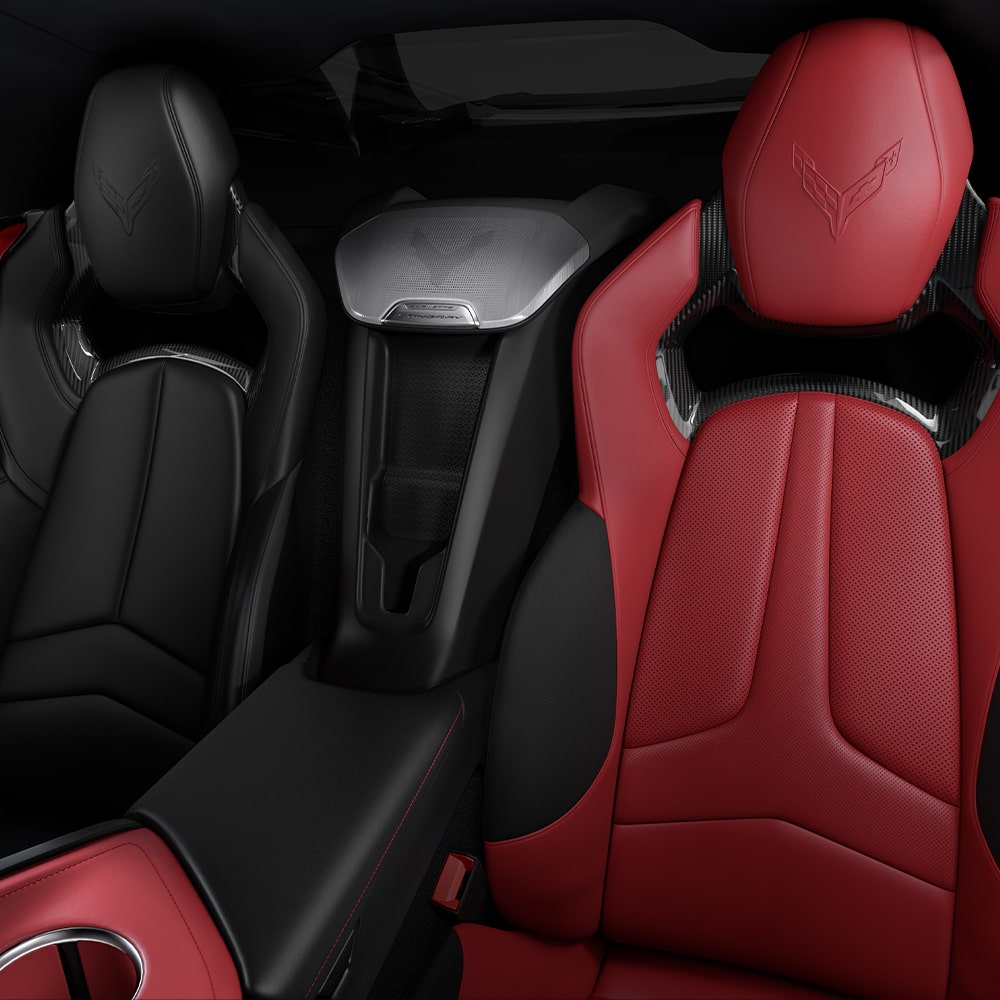Gros plan sur les sièges intérieurs de la Corvette Grand Sport