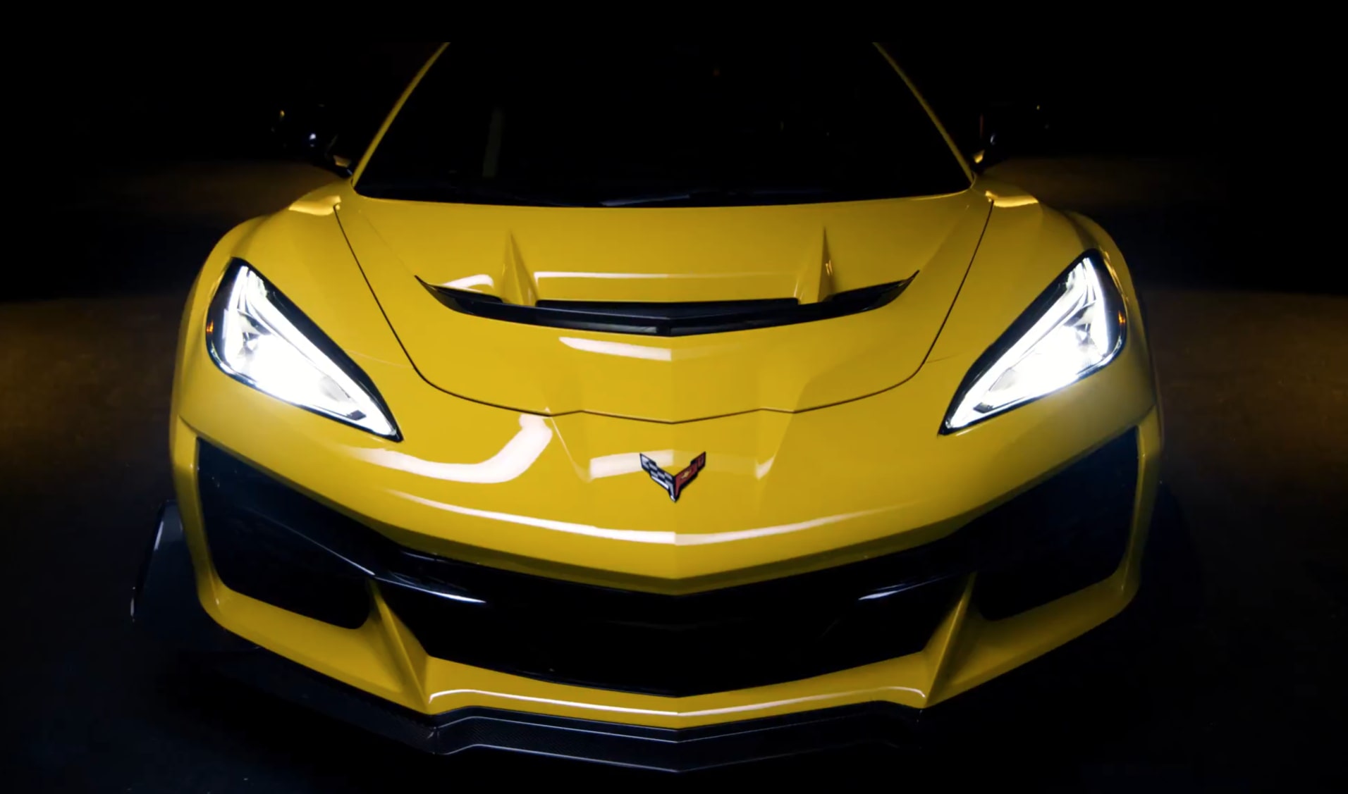 Vue de face de la Chevrolet Corvette ZR1 2027.