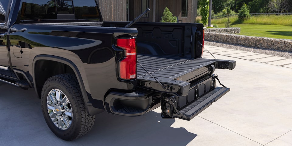 Vue latérale de la caisse Durabed du pick-up Chevrolet Silverado HD 2025.